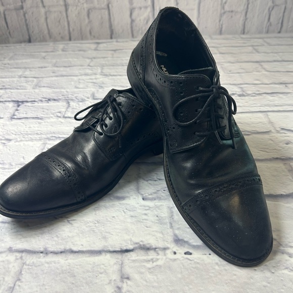 Nunn Bush Other - Nunn Bush Classic Black Brogue Oxfords. Size 10.